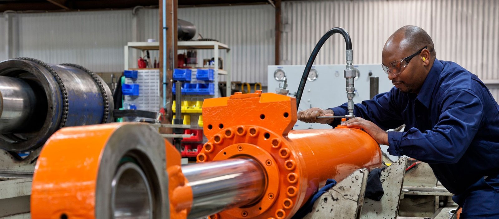 EPM Hydraulic Cylinder Repair Facility Perth